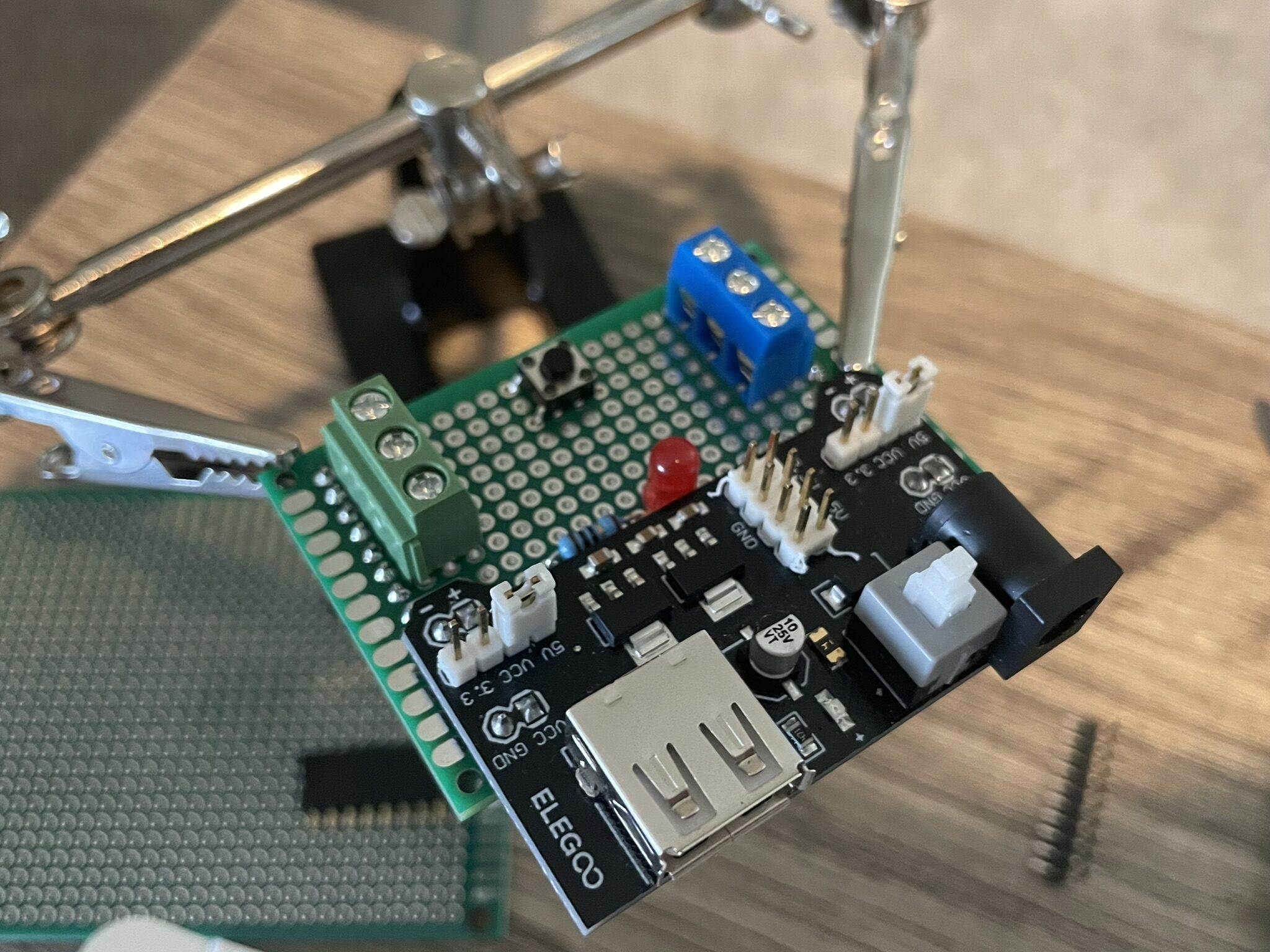 Perfboard build, first pass